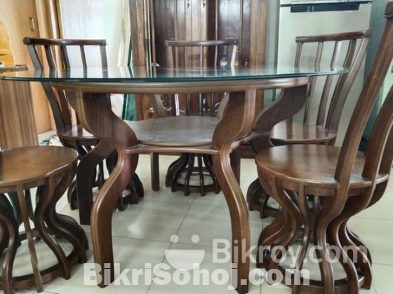 Dining Table with 6 Chair (Brand : Vegas)